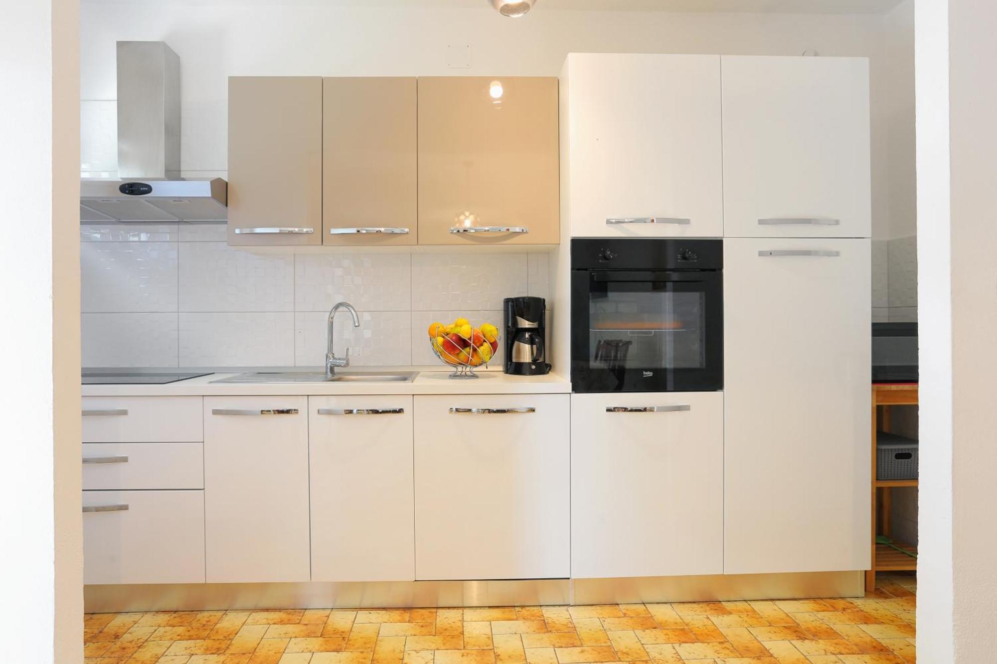 מרינה Seaside Holiday House Poljica, Trogir - 5161 חדר תמונה