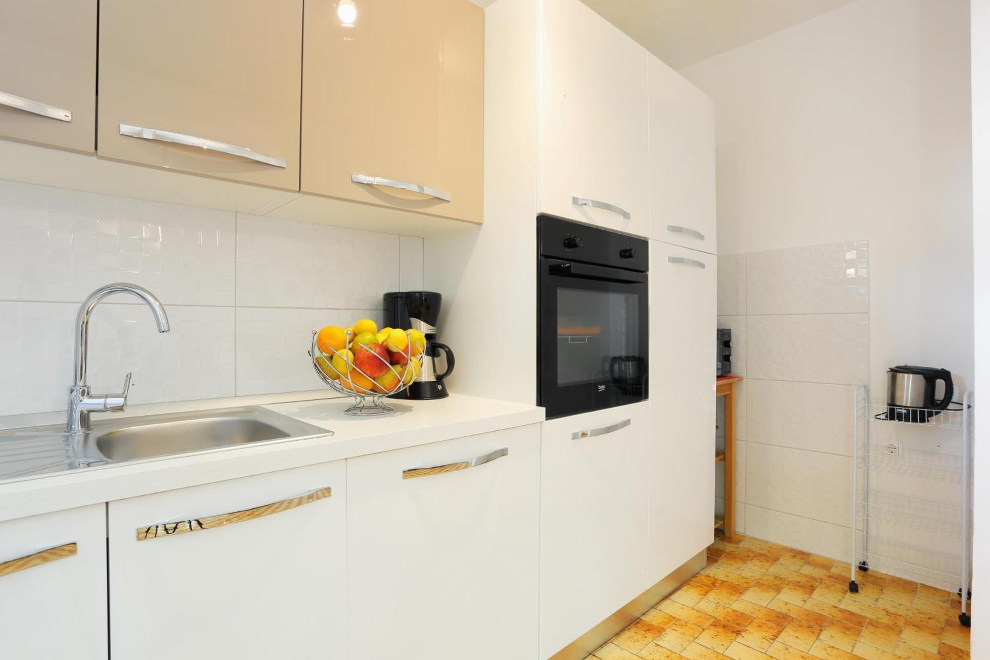 מרינה Seaside Holiday House Poljica, Trogir - 5161 חדר תמונה
