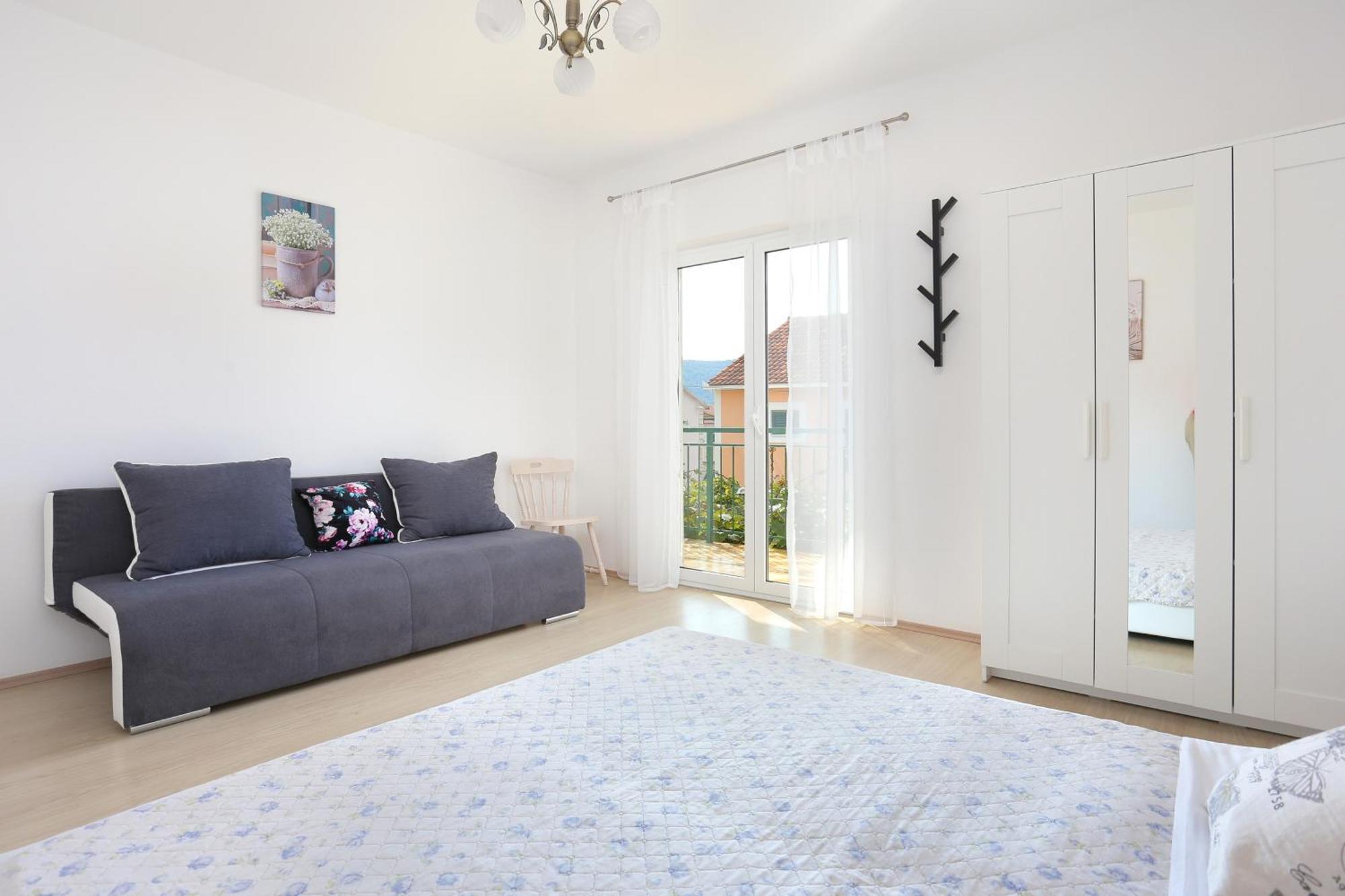 מרינה Seaside Holiday House Poljica, Trogir - 5161 חדר תמונה
